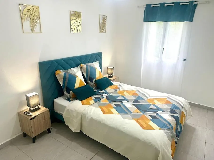 L'Ile Aux Couleurs Apartment Les Abymes Guadeloupe